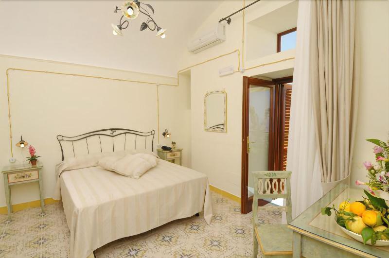 Locanda Degli Dei Praiano Exterior photo